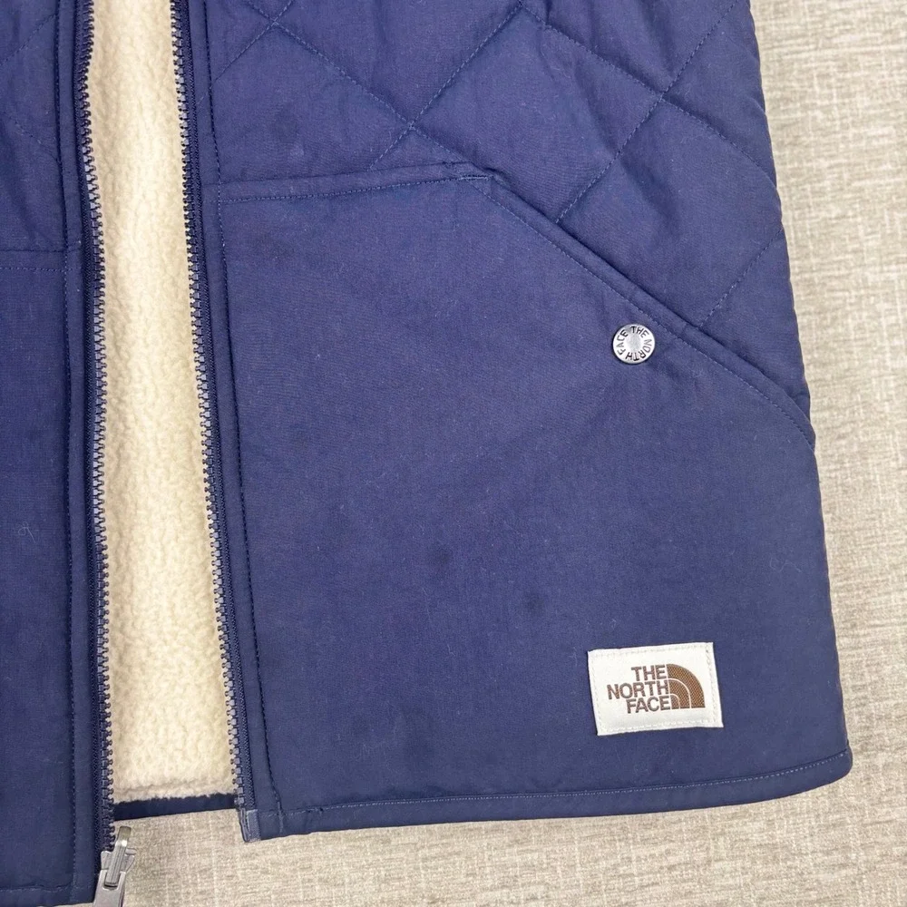 The North Face Mens Quilted Sherpa Lined Bomber Vest Navy Blue Full Zip